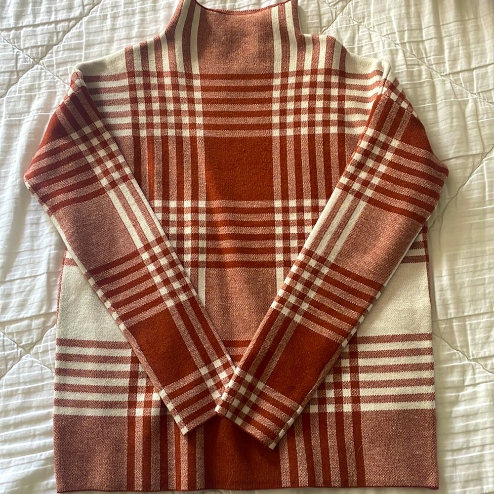 Max Studio Sweater